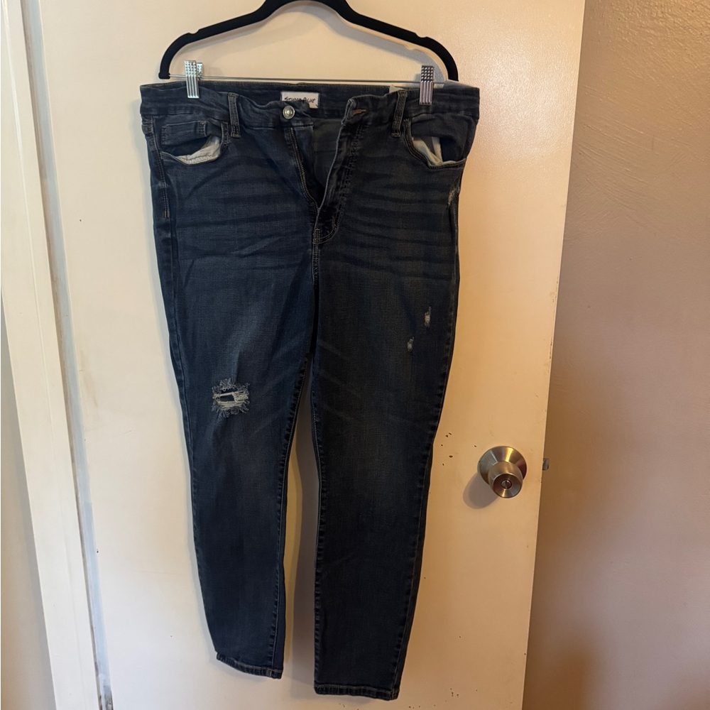 Women's Skinny Jeans in Dark Blue